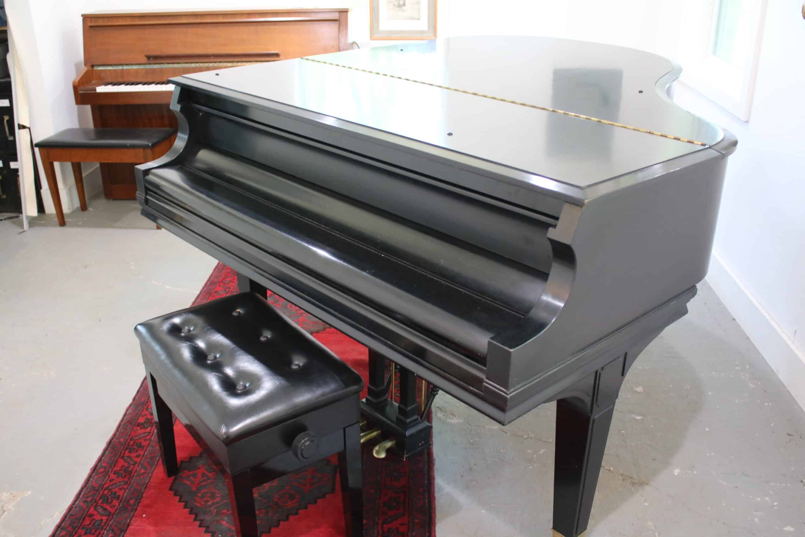 Mason & Hamlin Grand Piano in Ebony – Gallery image – Roberts Pianos Houston
