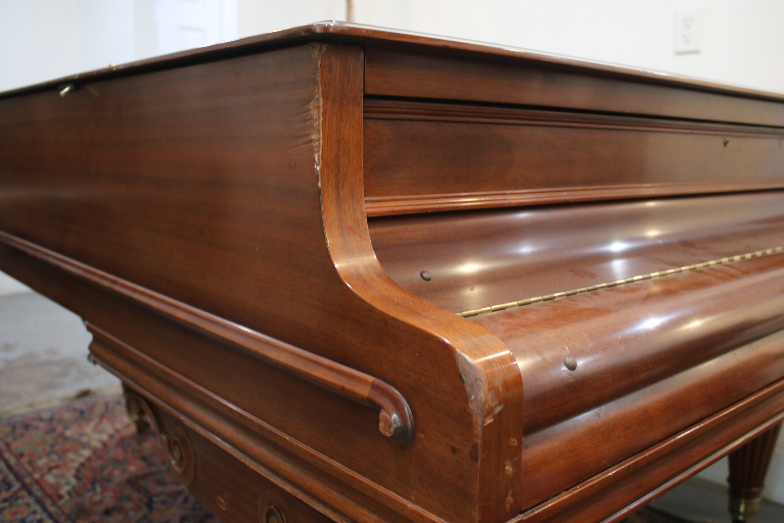 Chickering Grand Piano in Mahogany – Gallery image – Roberts Pianos Houston
