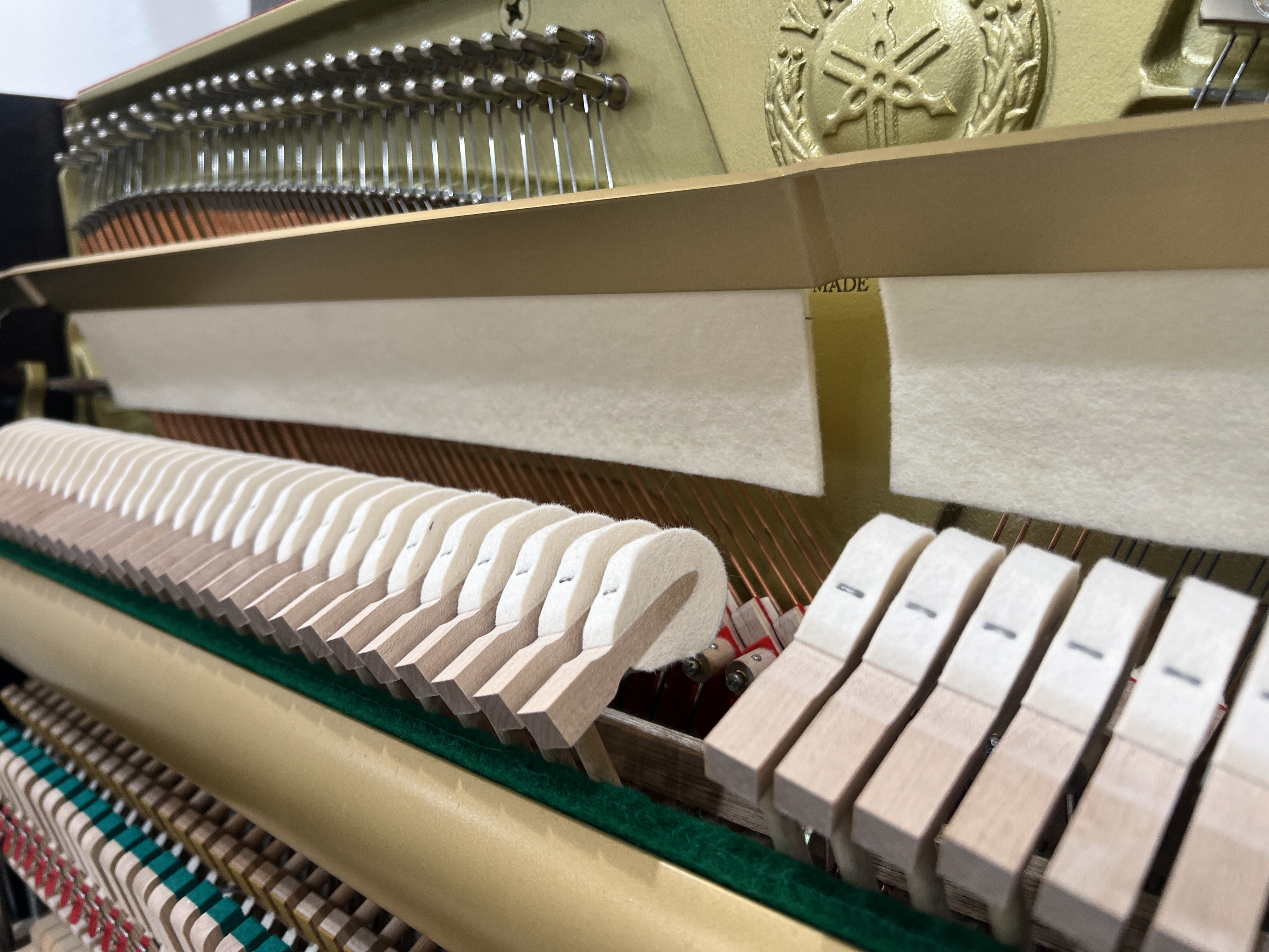 Yamaha T121 Upright Piano in Black Polyester – Gallery image – Roberts Pianos Houston