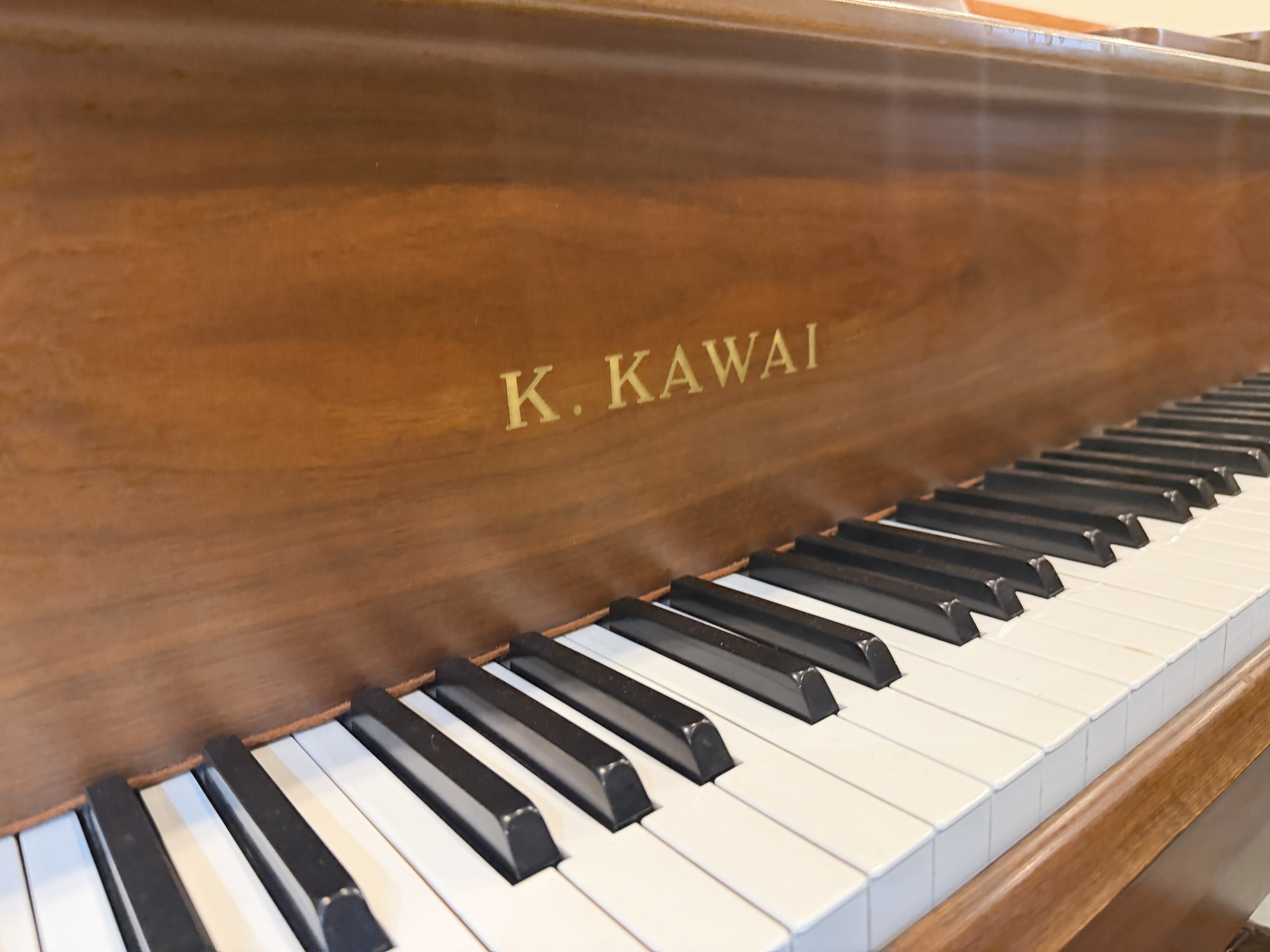 Kawai KG1 Grand Piano in Mahogany – Gallery image – Roberts Pianos Houston