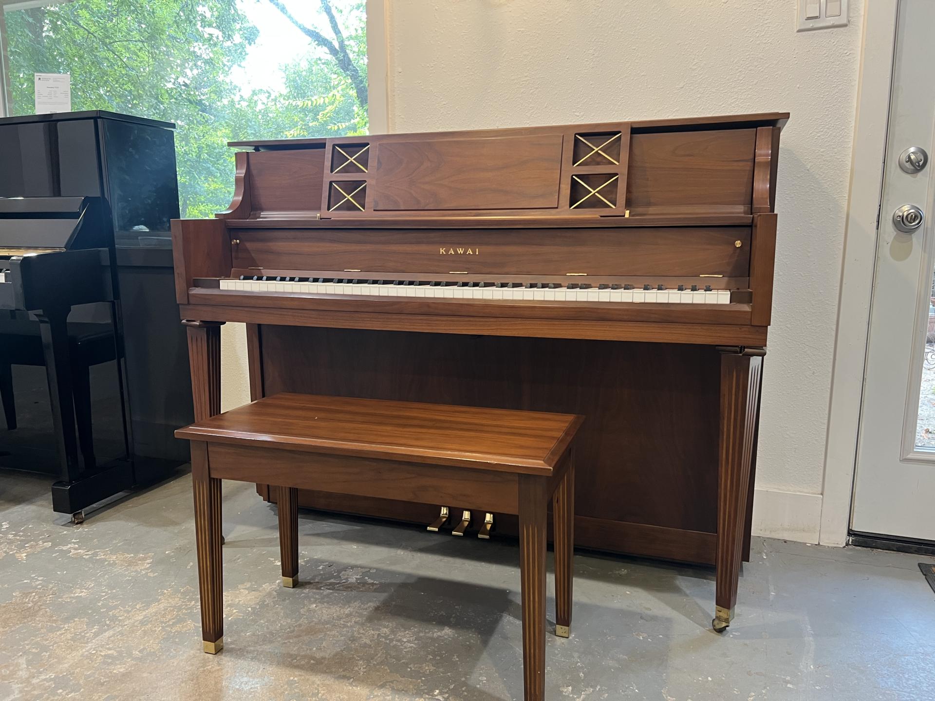 Kawai 701
